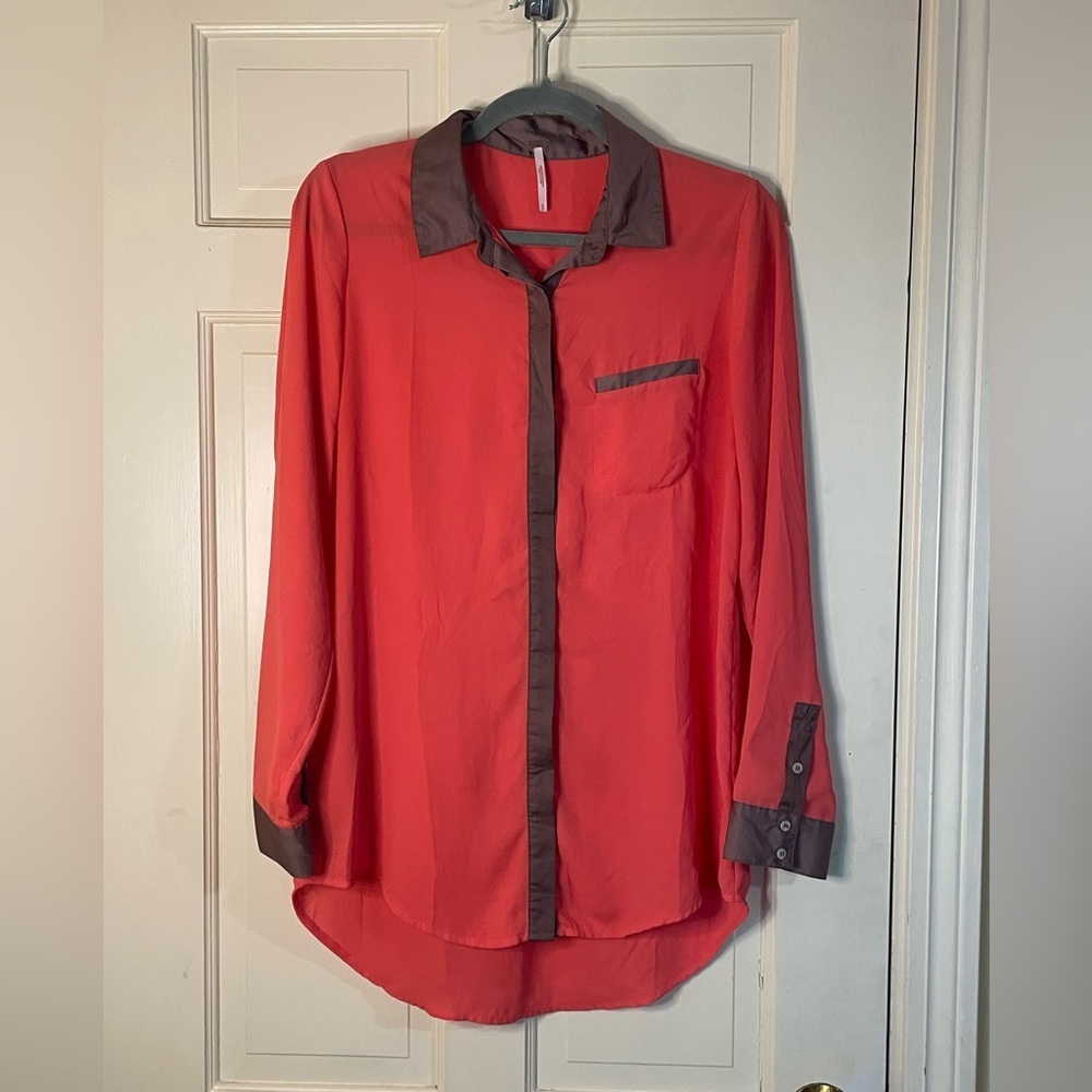 Free People Coral Silky Button Up Long Sleeve Shirt Brown Trim Oversized Small - Picture 6 of 7